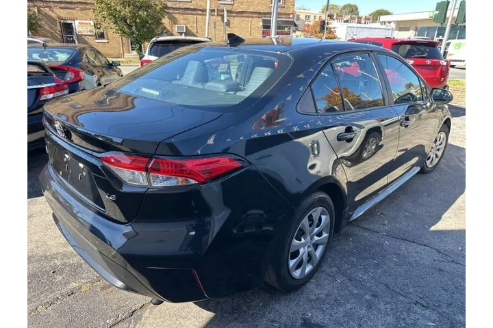$17995 : 2020 Corolla LE image 5