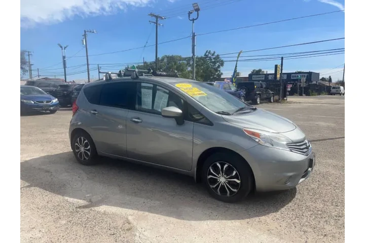 $6999 : 2015 Versa Note S image 3