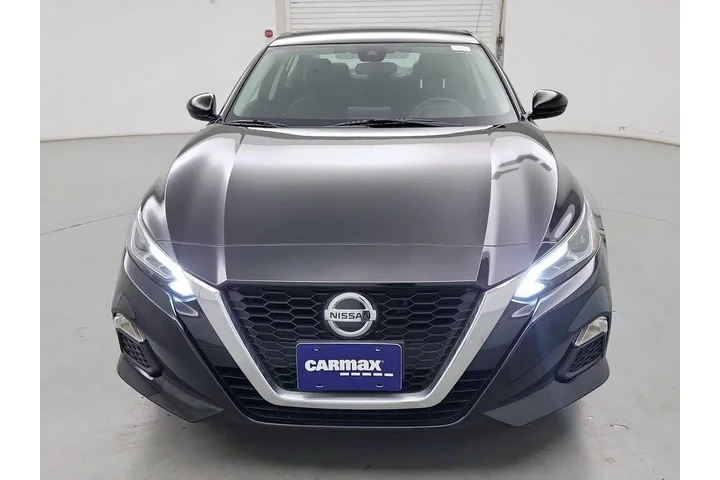 $18998 : Nissan Altima 2021 2.5 SV 4d image 2