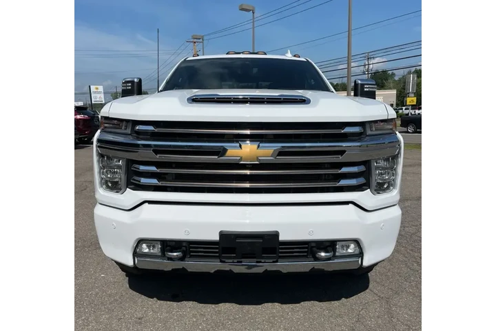 $63999 : Chevrolet Silverado 3500HD 20 image 2