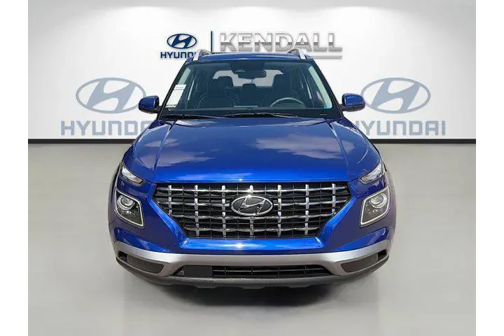 $15853 : Hyundai VENUE 2023 Limited 4 image 2