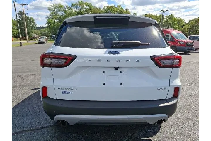 $24646 : Ford Escape 2024 AWD Active image 6