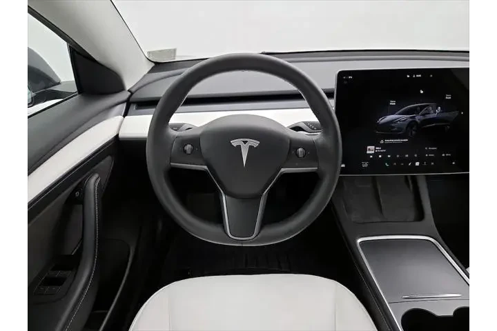 $30998 : Tesla Model 3 2022 AWD Long image 10