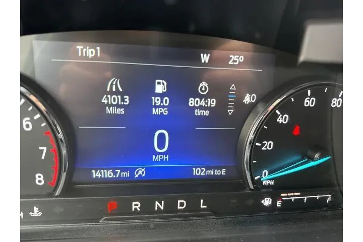 $34408 : Ford Explorer 2023 AWD XLT 4 image 10