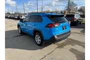 $15980 : 2019 RAV4 LE AWD (Natl) thumbnail