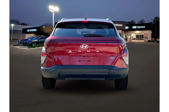 $22800 : Hyundai KONA 2024 AWD SEL 4d image 6