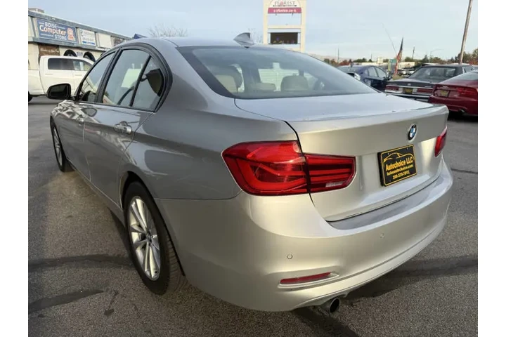 $10850 : 2017 BMW 3 Series 320i image 5
