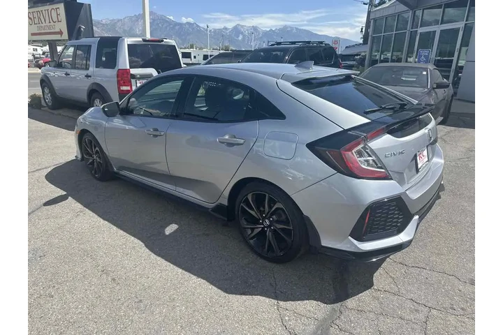$19410 : 2019 Civic Hatchback Sport image 8
