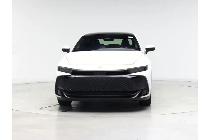 $29998 : Toyota Crown 2023 AWD Limite image 5