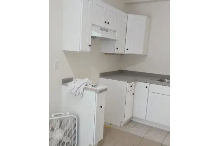 $1400 : APARTAMENTO DE RENTA image 2