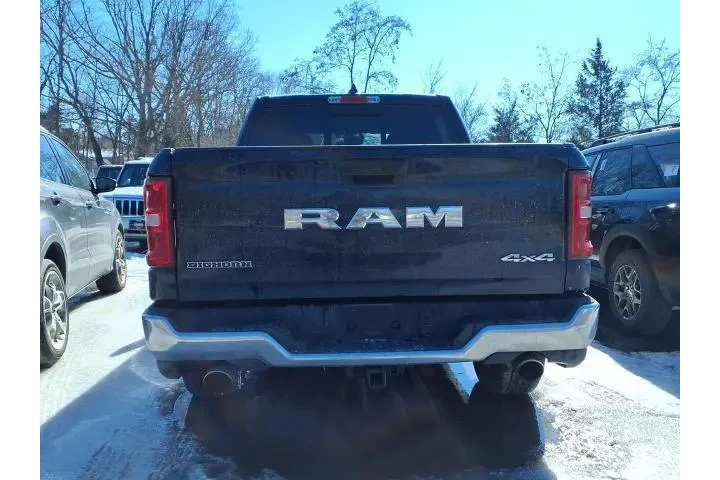 $38244 : Ram 1500 2025 4x4 Big Horn 4 image 8