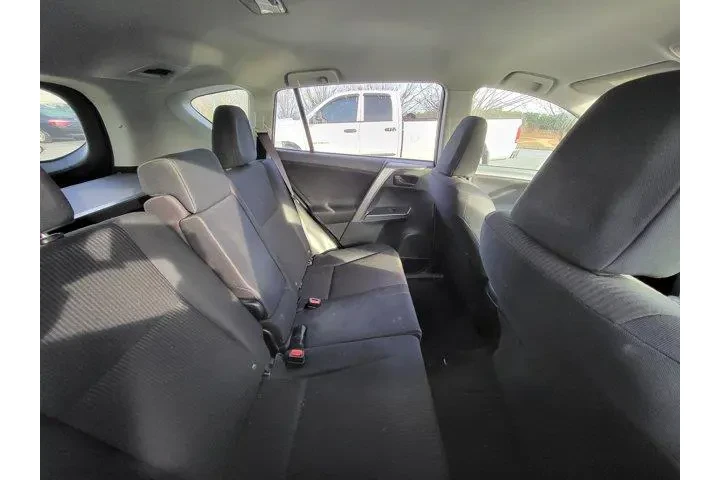 $14729 : Toyota RAV4 2017 LE 4dr SUV image 9