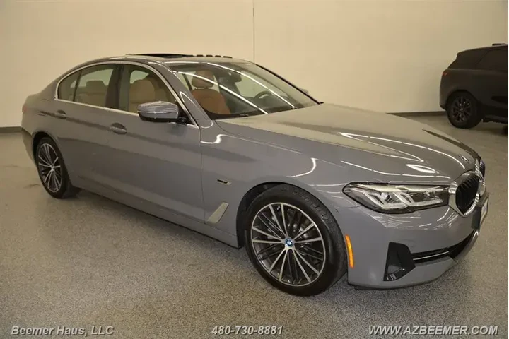 $31998 : BMW 5 Series 2022 530e 4dr S image 6