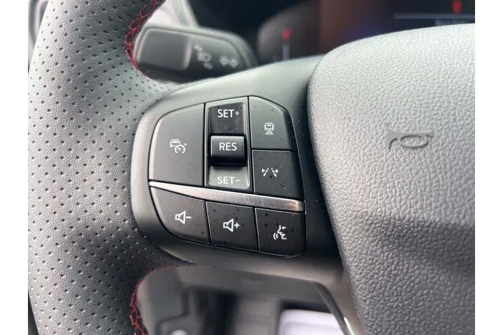 $22564 : Ford Escape 2024 AWD ST-Line image 9