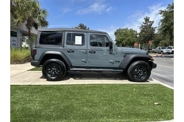$37359 : Jeep Wrangler 2025 4x4 Sport image 9