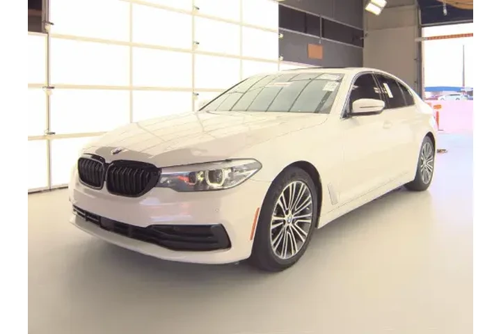$24465 : 2019 BMW 540i xDrive image 1