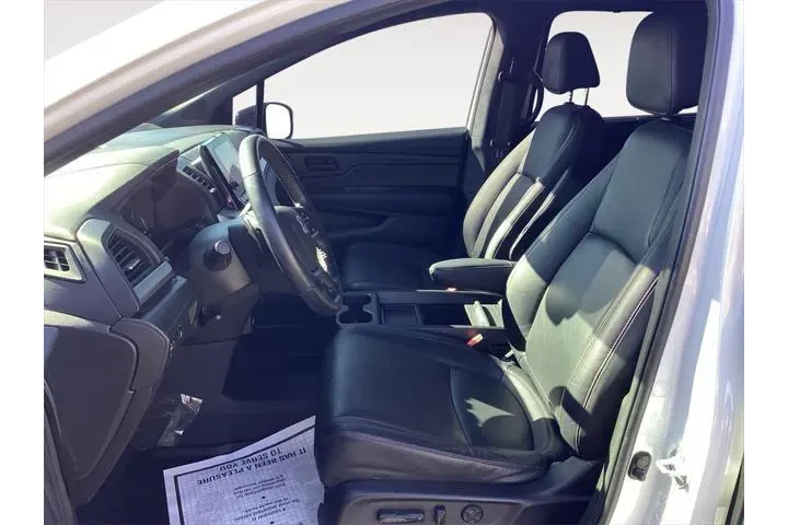 $37000 : Honda Odyssey 2023 Sport 4dr image 4