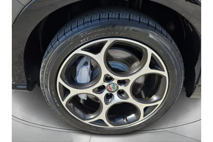 $24500 : Alfa Romeo Tonale Hybrid 202 image 9