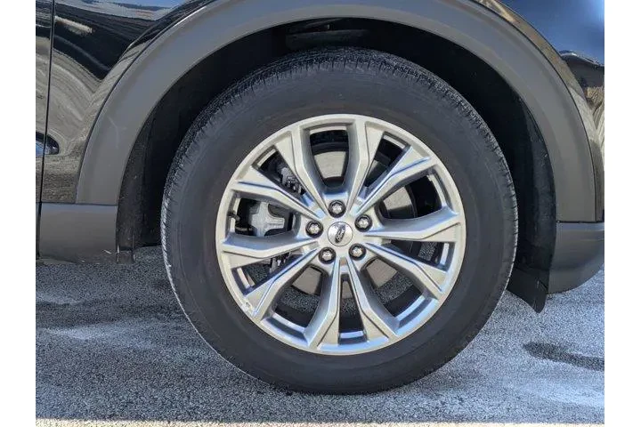 $32997 : Ford Explorer 2023 AWD XLT 4 image 10