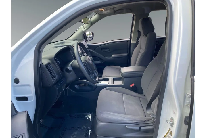 $31687 : Nissan Frontier 2023 image 9