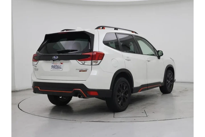 $29998 : Subaru Forester 2023 AWD Spo image 8