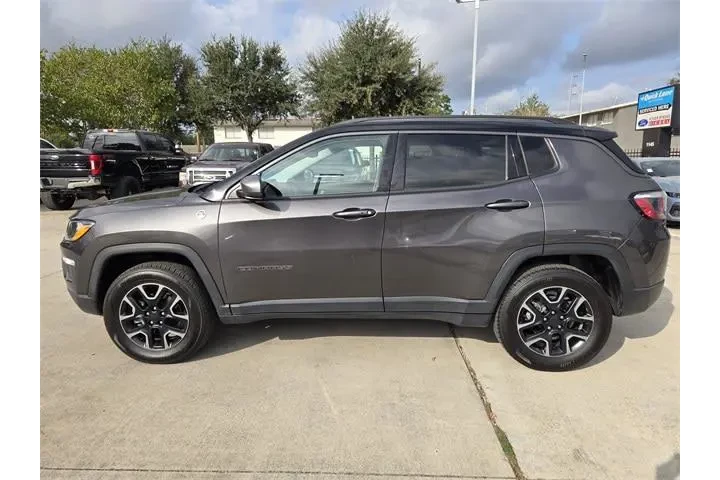 $17963 : Jeep Compass 2019 4x4 Trailh image 4