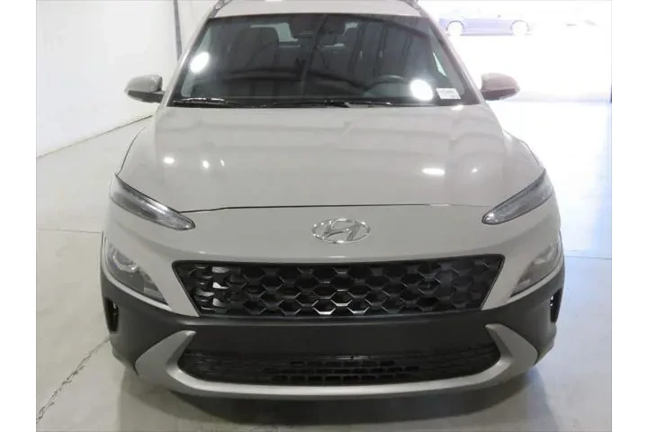$16621 : Hyundai KONA 2022 SEL 4dr Cr image 2