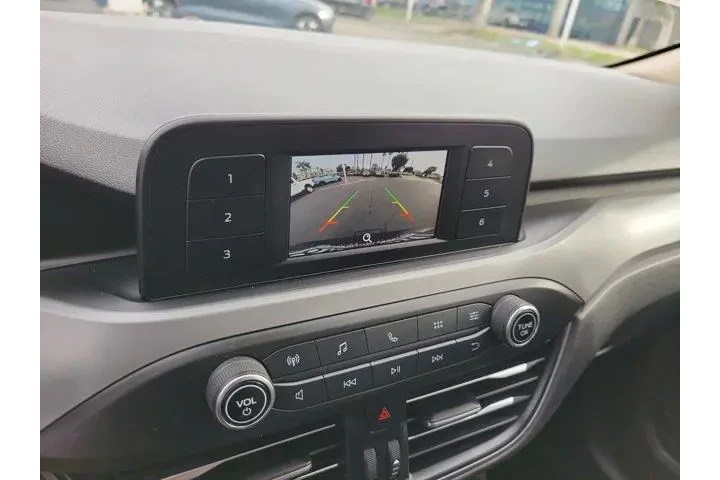 $15813 : Ford Escape 2020 S 4dr SUV image 9