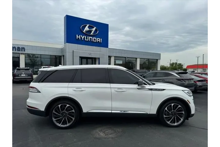 $28990 : Lincoln Aviator 2020 AWD Res image 8