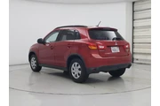 $13998 : Mitsubishi Outlander Sport 2 thumbnail