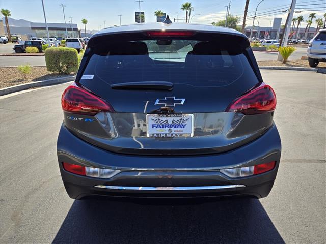 $17024 : Pre-Owned 2021 Bolt EV LT image 5