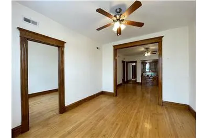 $2750 : Rental property with 3 bedro image 4