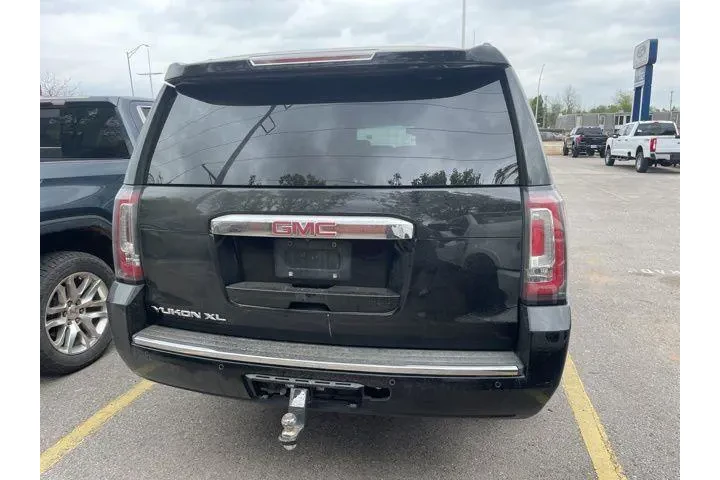 $20995 : GMC Yukon XL 2017 4x4 Denali image 7