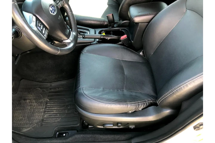 $12990 : 2016 Forester 2.0XT Touring image 10
