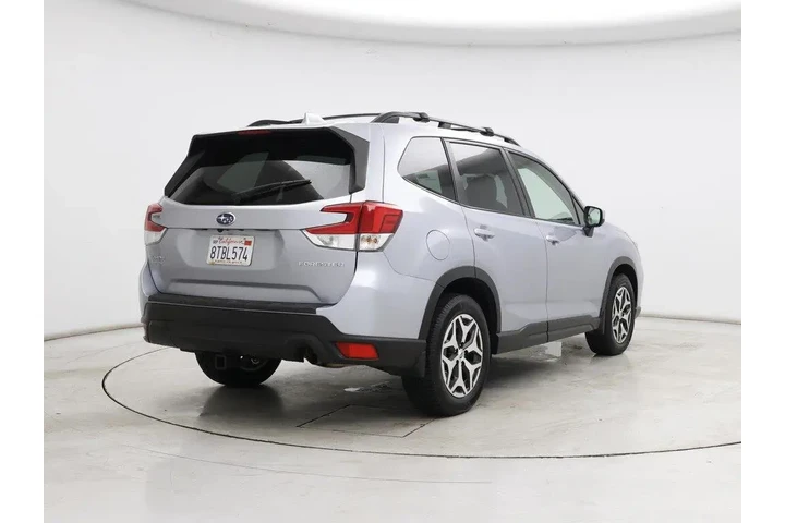 $23998 : Subaru Forester 2020 AWD Pre image 8