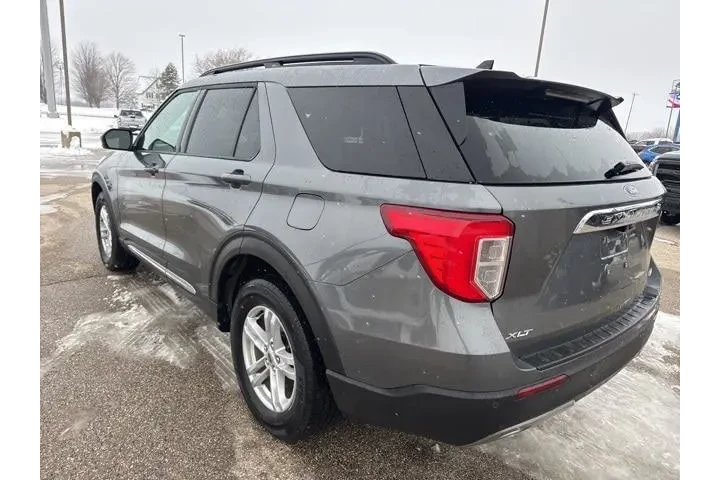$29999 : Ford Explorer 2023 AWD XLT 4 image 7