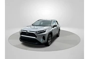 $25000 : Toyota RAV4 2024 AWD XLE 4dr thumbnail