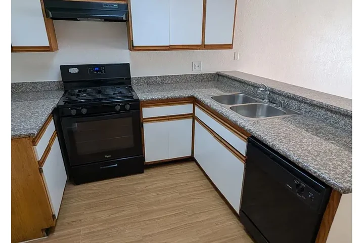 ANAHEIM APARTAMENTO MODERNO image 2