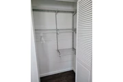 $2500 : Casa de 2 Cuartos y 2 Baños thumbnail