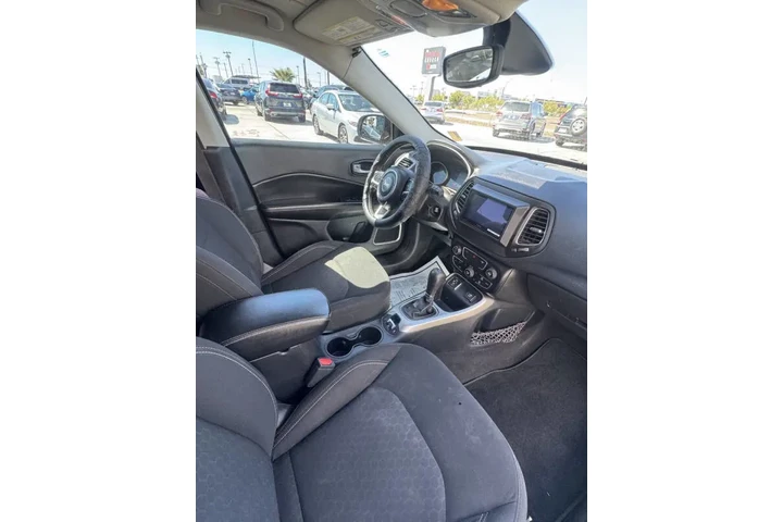 $11895 : 2020 Compass Sport image 6