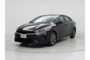 $18998 : Kia Forte 2023 LXS 4dr Sedan thumbnail