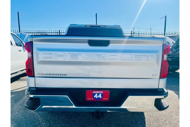 $29995 : 2021 Silverado 1500 LT Crew C image 8