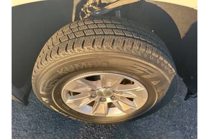 2020 Silverado 1500 LT image 9