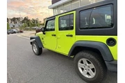 $12989 : Jeep Wrangler Unlimited 2016 thumbnail