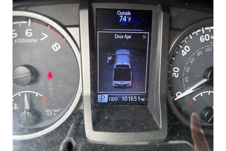 $31569 : Toyota Tacoma 2019 4x4 TRD P image 2