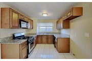 $3889 : Available 3Bed 2Bat in LA thumbnail