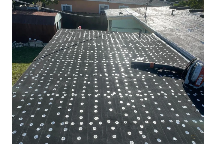 E & P Roofing Services, Inc. image 2