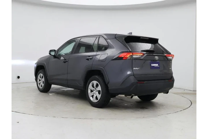 $25998 : Toyota RAV4 2022 LE 4dr SUV image 2