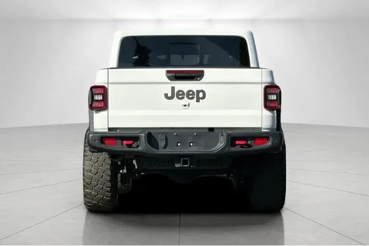$28995 : Jeep Gladiator 2020 4x4 Rubi image 4