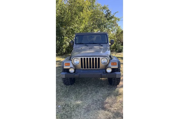 $10495 : 2004 Wrangler Sport image 4